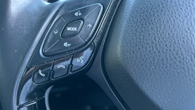 Toyota C-HR 1.8 Hybrid Dynamic 5dr CVT Hybrid Hatchback